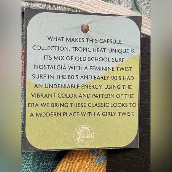 O'Neill Jennifer Dress - Multi Colored Blue and Orange Halter Sundress NWT XS - Picture 9 of 9